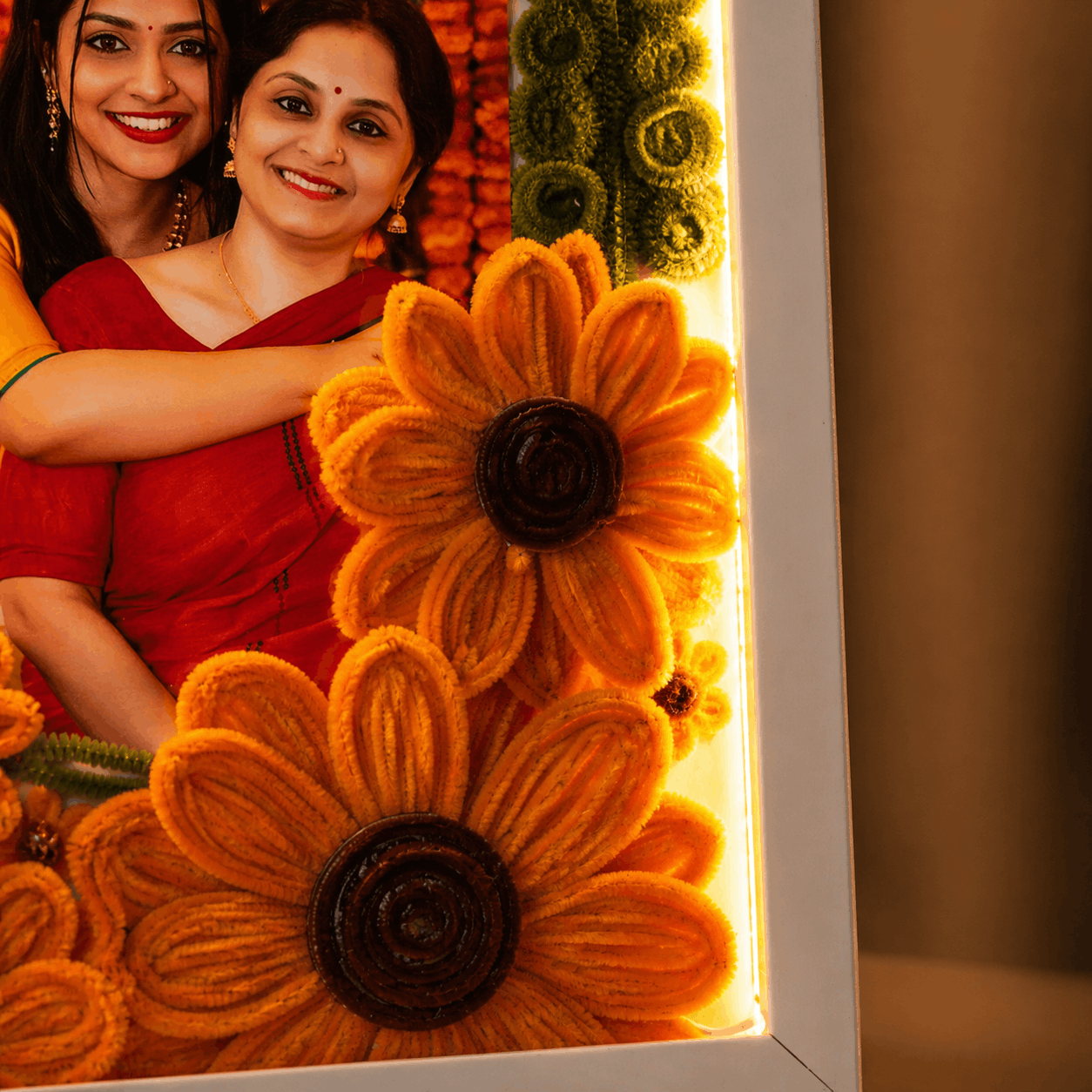 Mother’s Day LED Floral Photo Frame