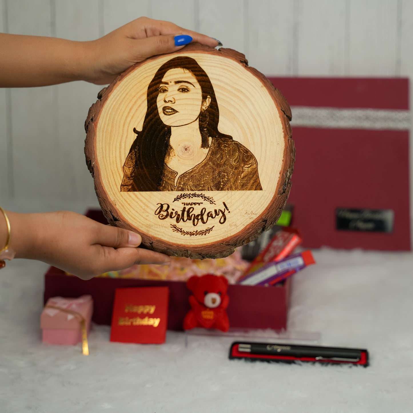 Wooden Slice Gift Hamper