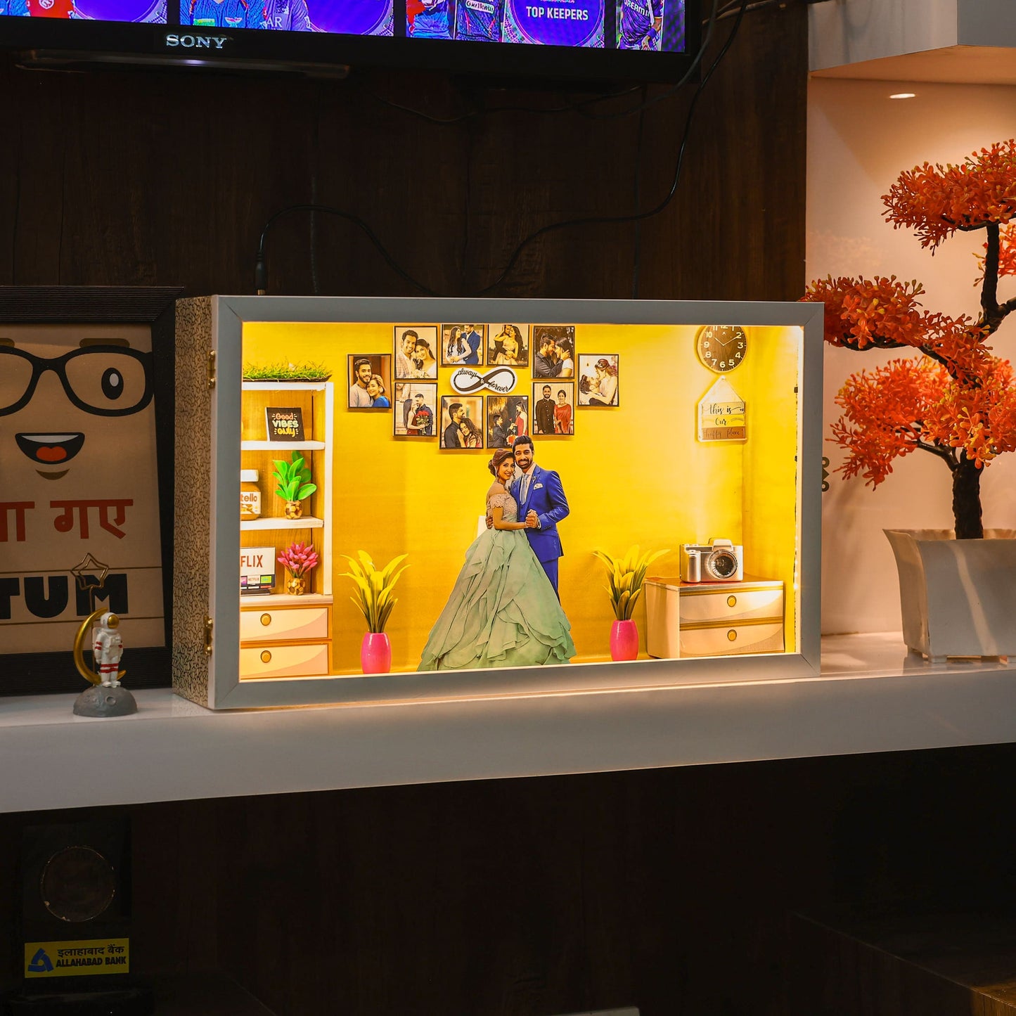 Valentine Miniature LED Frame | Best Miniature Frame