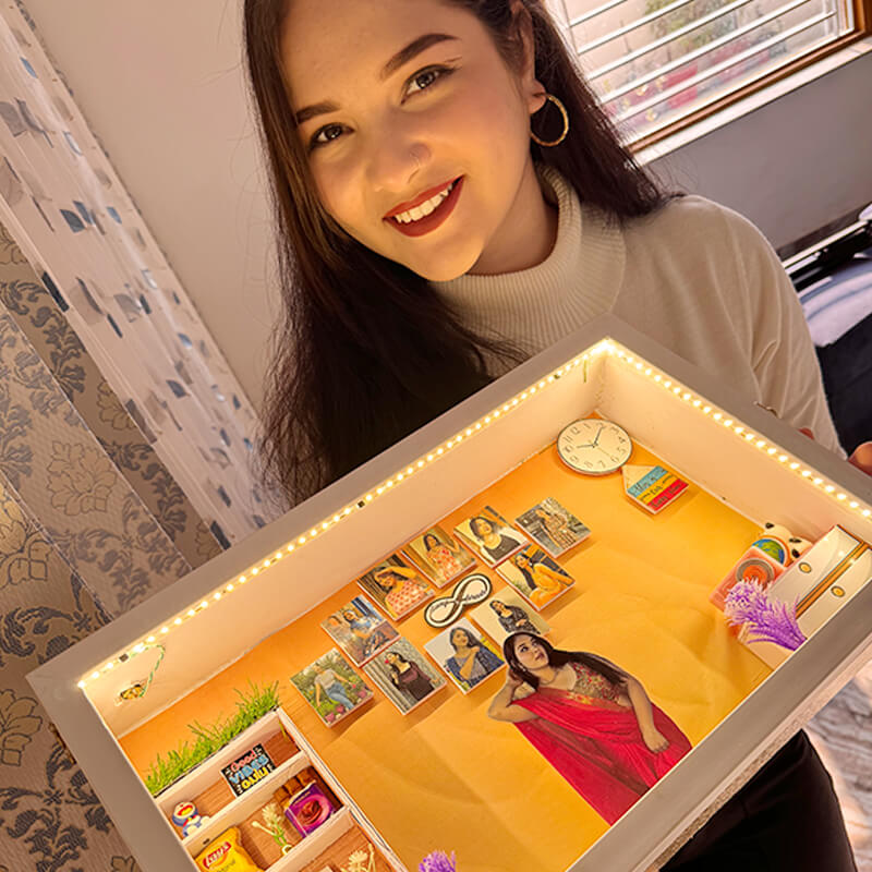 Valentine Miniature LED Frame | Best Miniature Frame