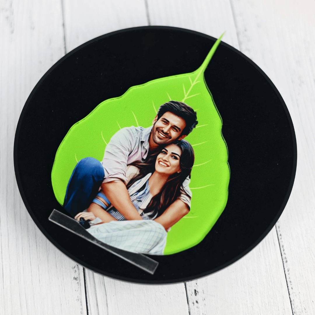 Personalised Acrylic Leaf Couple Cute Frame