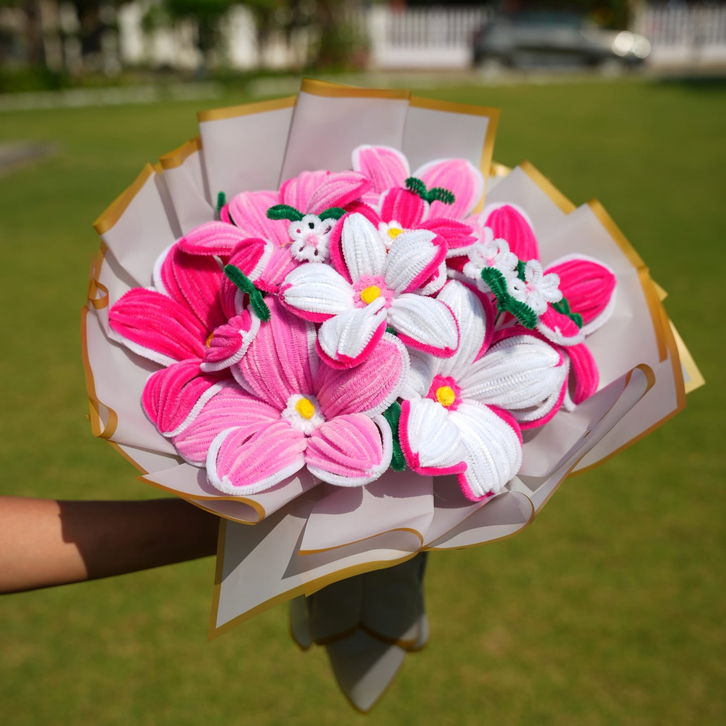 Handmade Flower Bouquet (Pink & White)