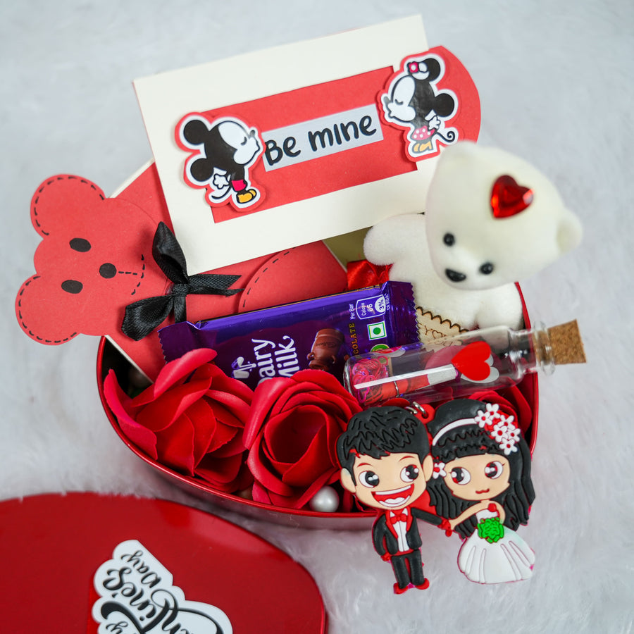 Steal My Heart Valentines Hamper