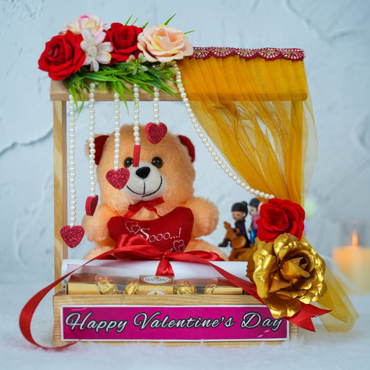 Valentine Wooden Hamper For Love