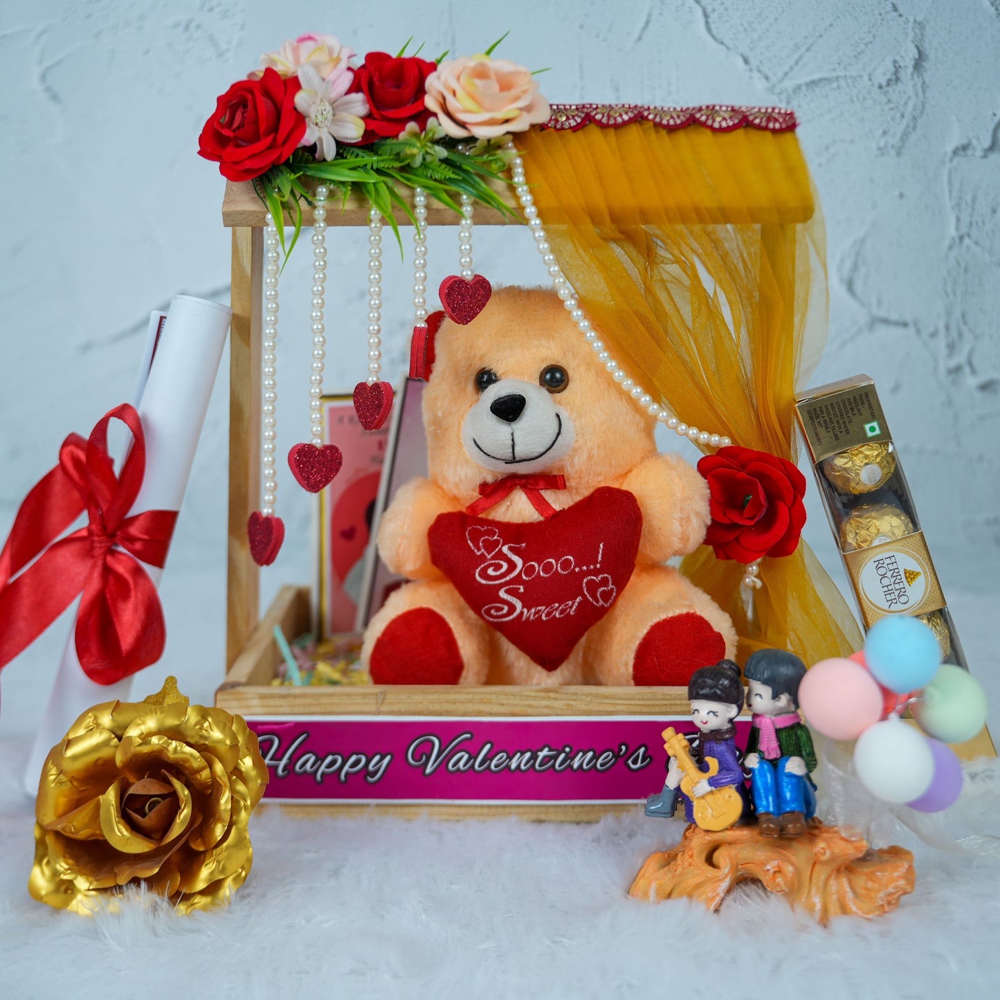 Valentine Wooden Hamper For Love