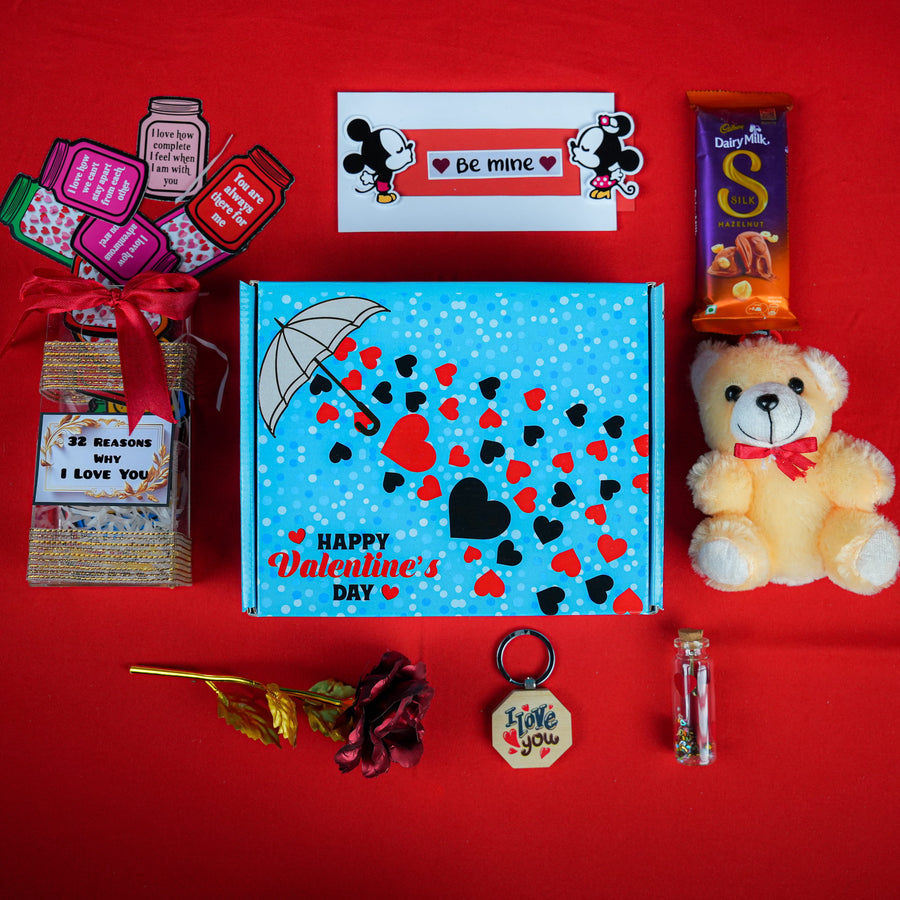 32 Reasons Why I Love You Hamper