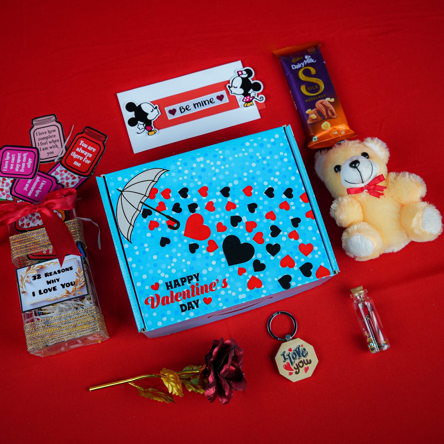 32 Reasons Why I Love You Hamper