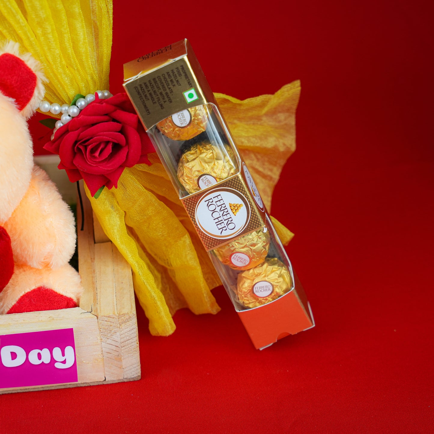 Valentine Wooden Hamper For Love