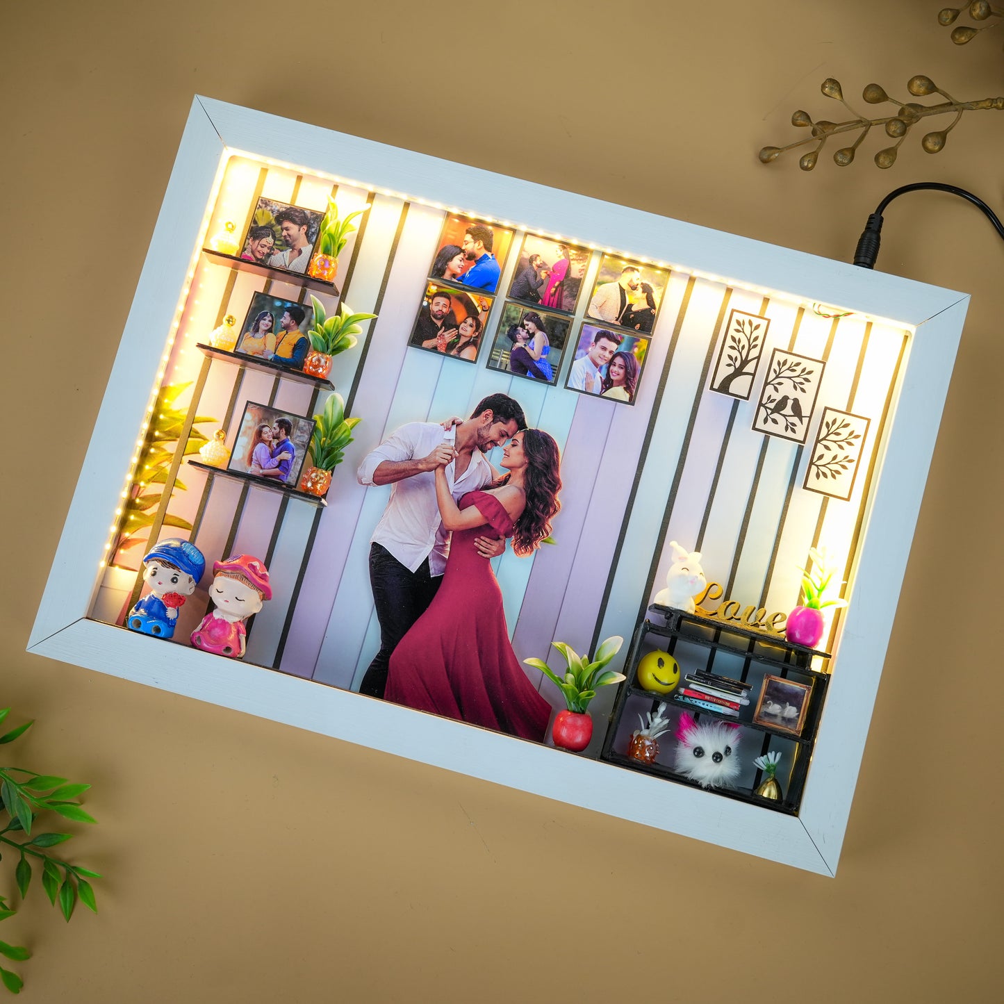 Personalised 3D LED Photo Frame with 10 Photos