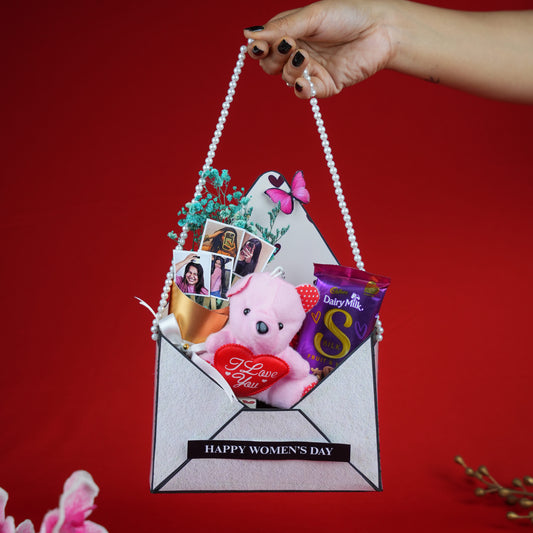 Premium Women’s Day Envelope Hamper