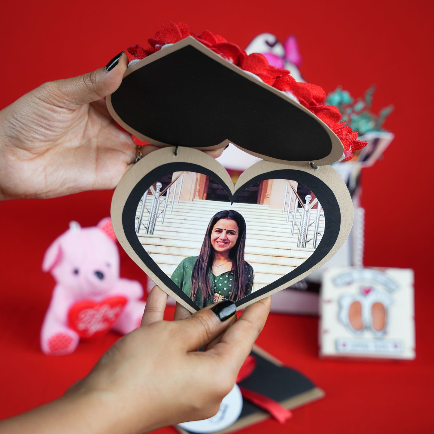 Premium Women’s Day Envelope Hamper