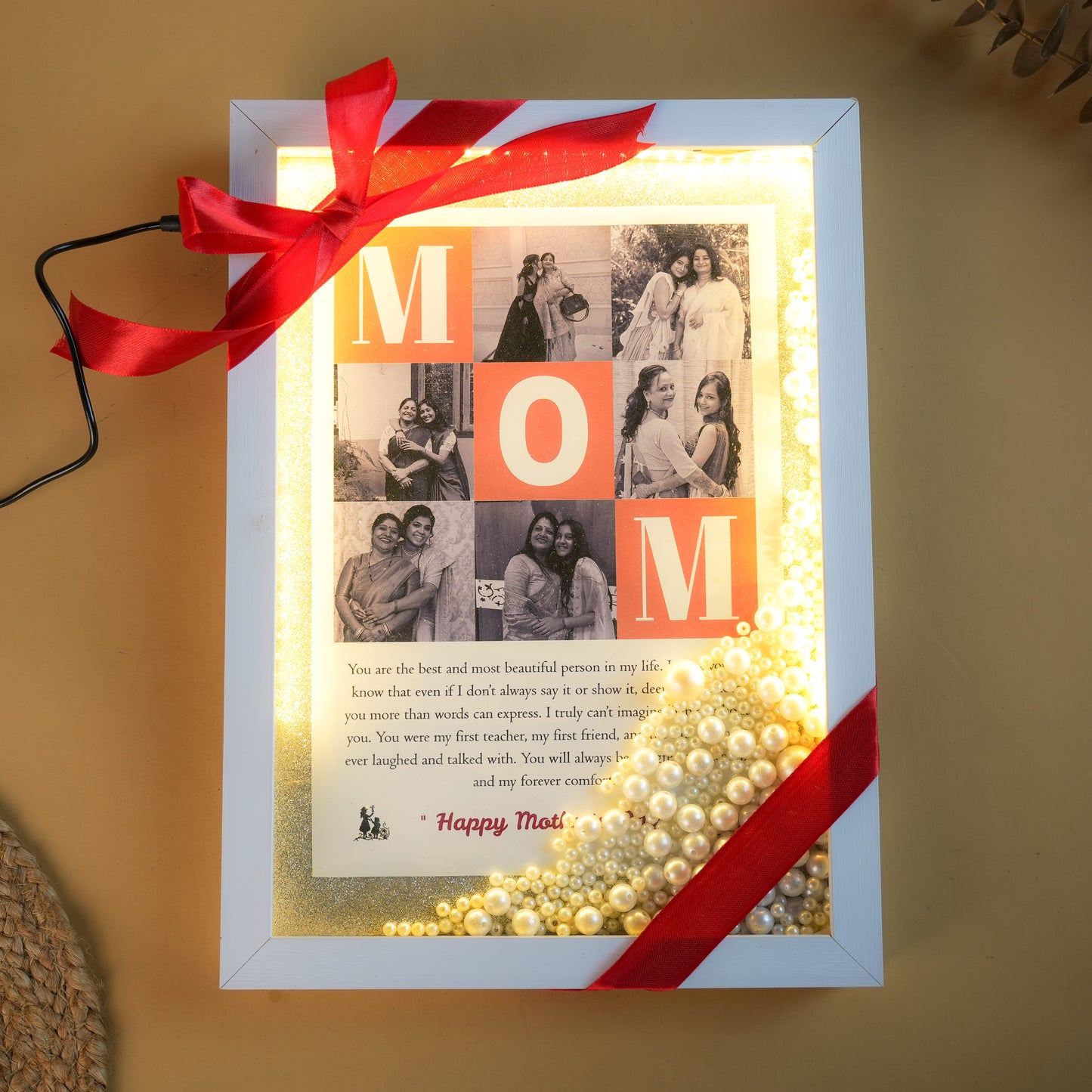 MOM's LED Floating Pearl Frame