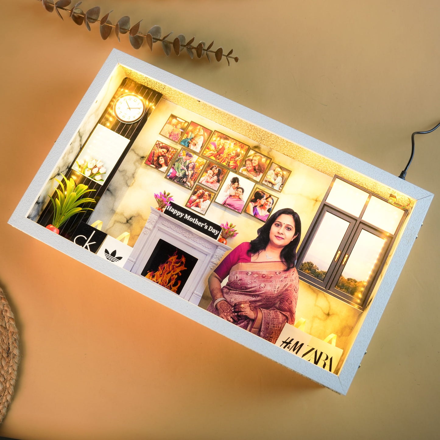 Light Up Mom’s World Miniature Photo Frame