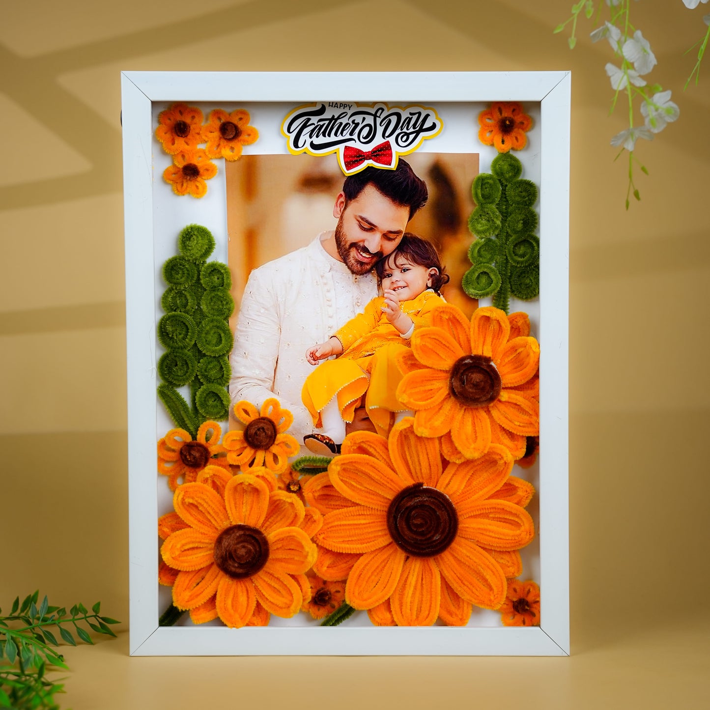 Dad’s LED Floral Photo Frame