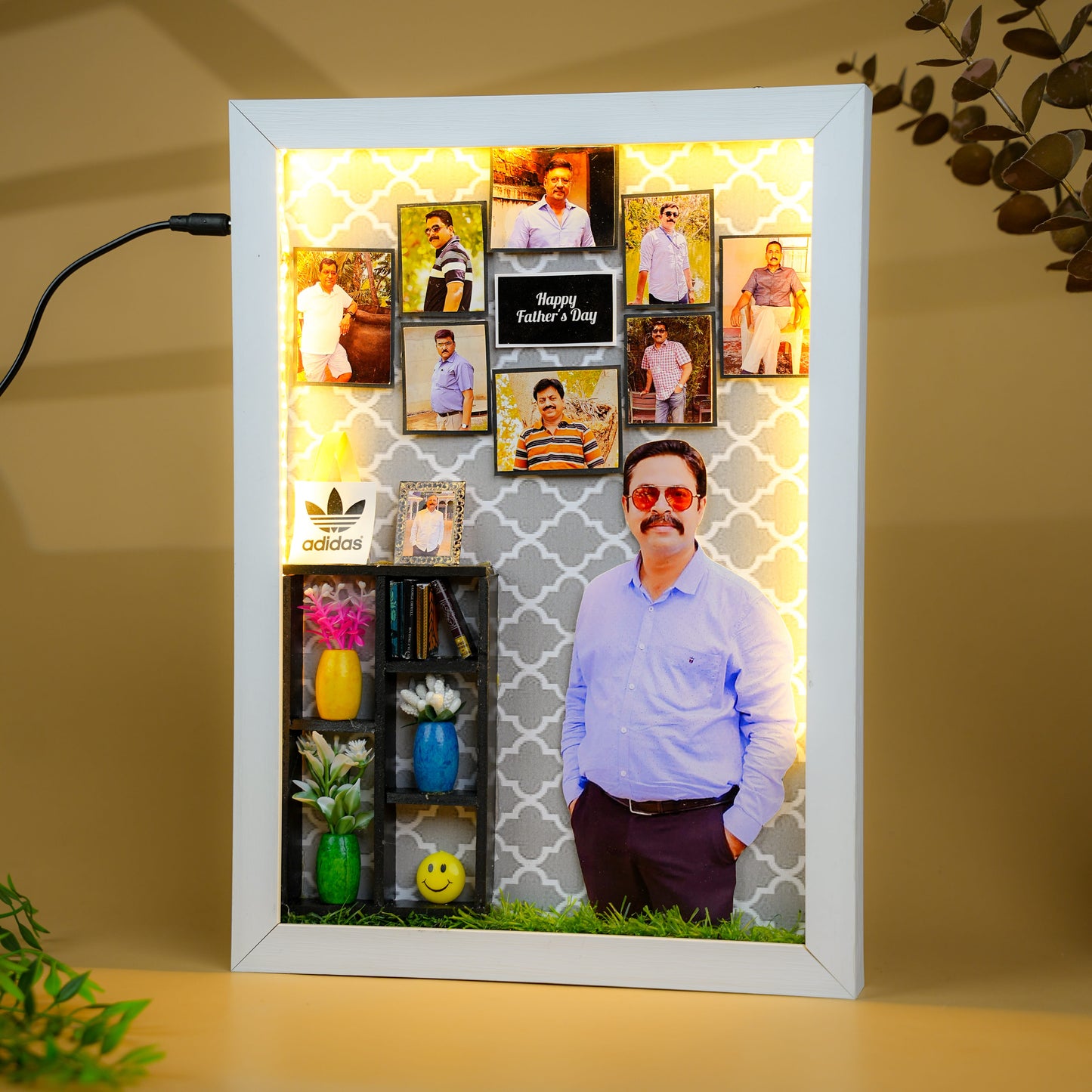 Handmade LED Father's Day Miniature Frame