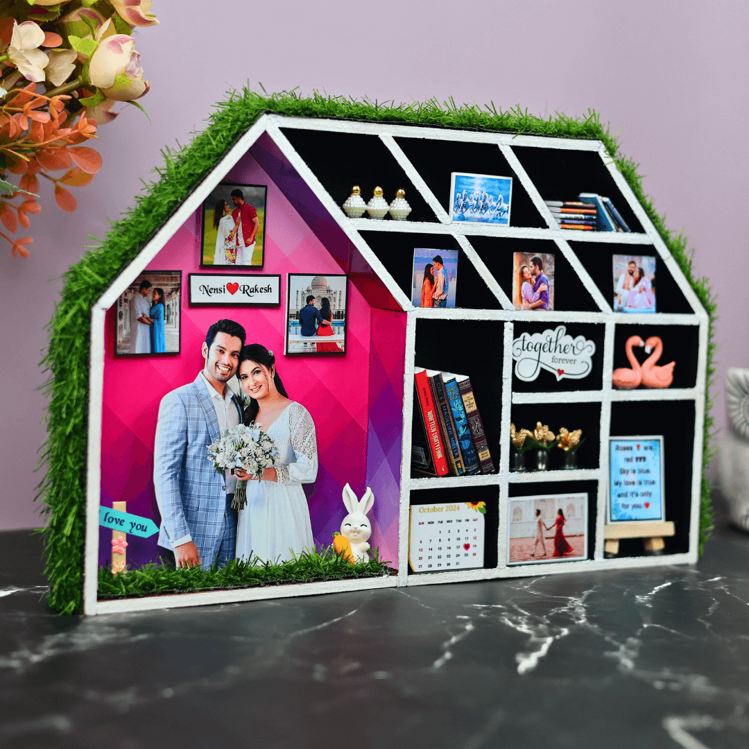 Lovely House Miniature Frame