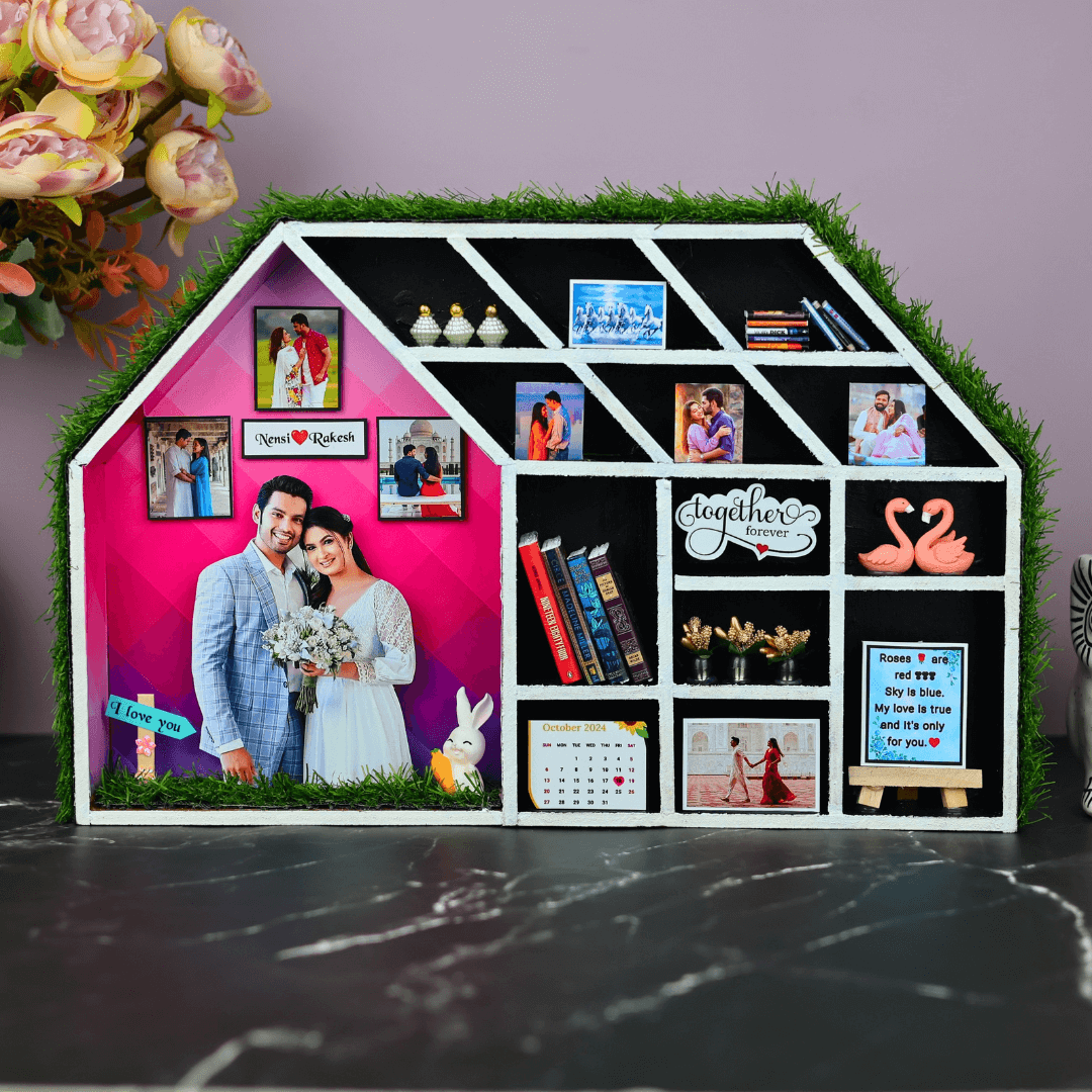 Lovely House Miniature Frame