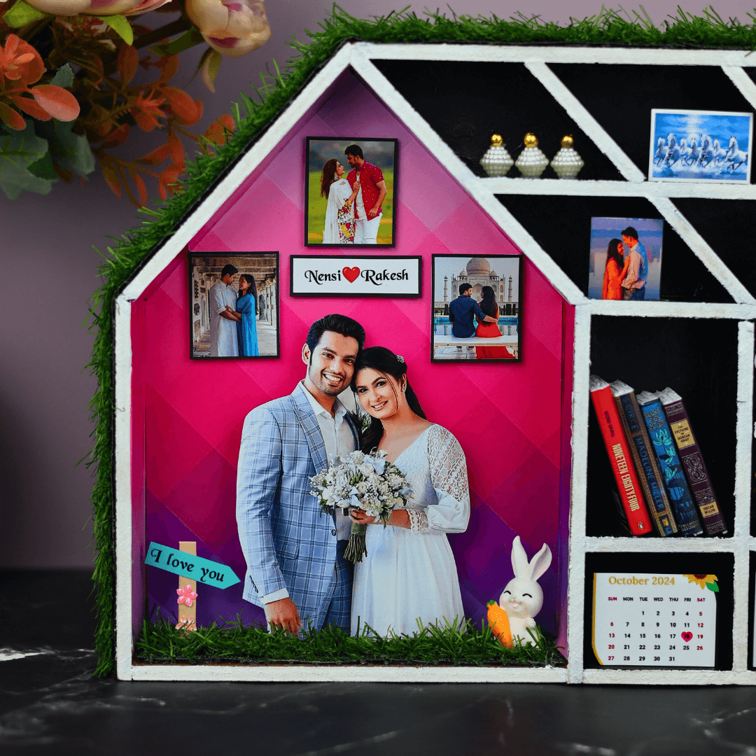 Lovely House Miniature Frame