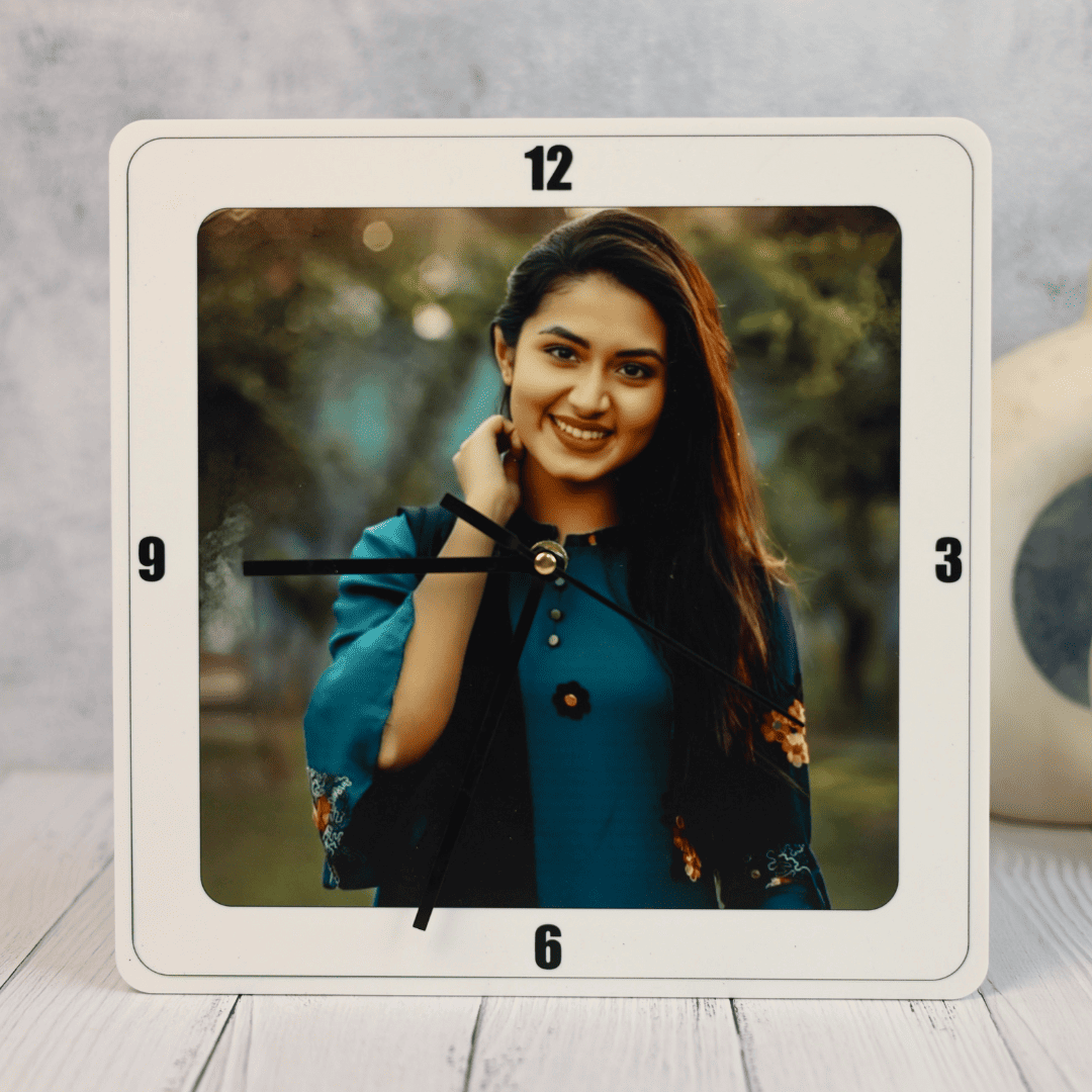 Beautiful Personalized Photo Clock