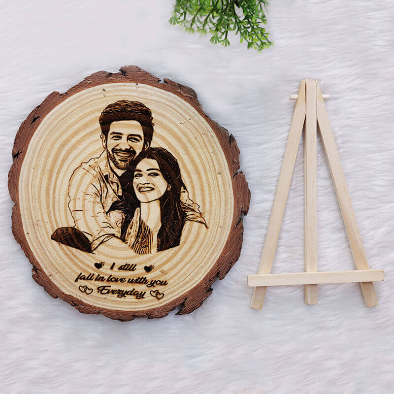 Natural Wooden Slice Photo Frame | Valentine Special (5 to 8 Inches)