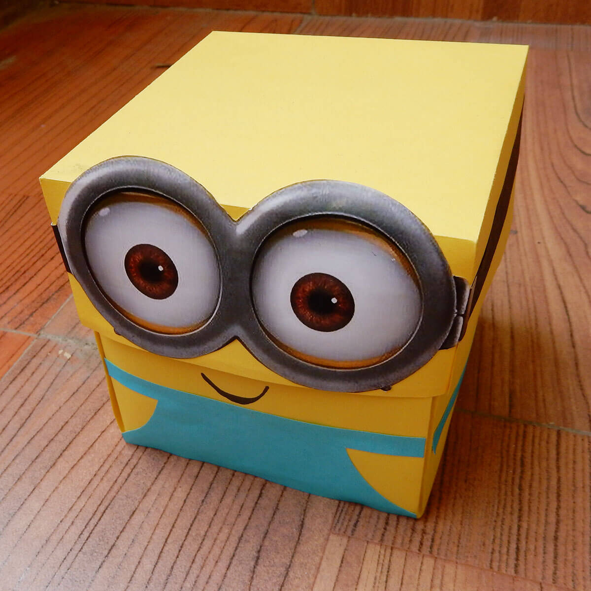 Cutest Minion Surprise Box