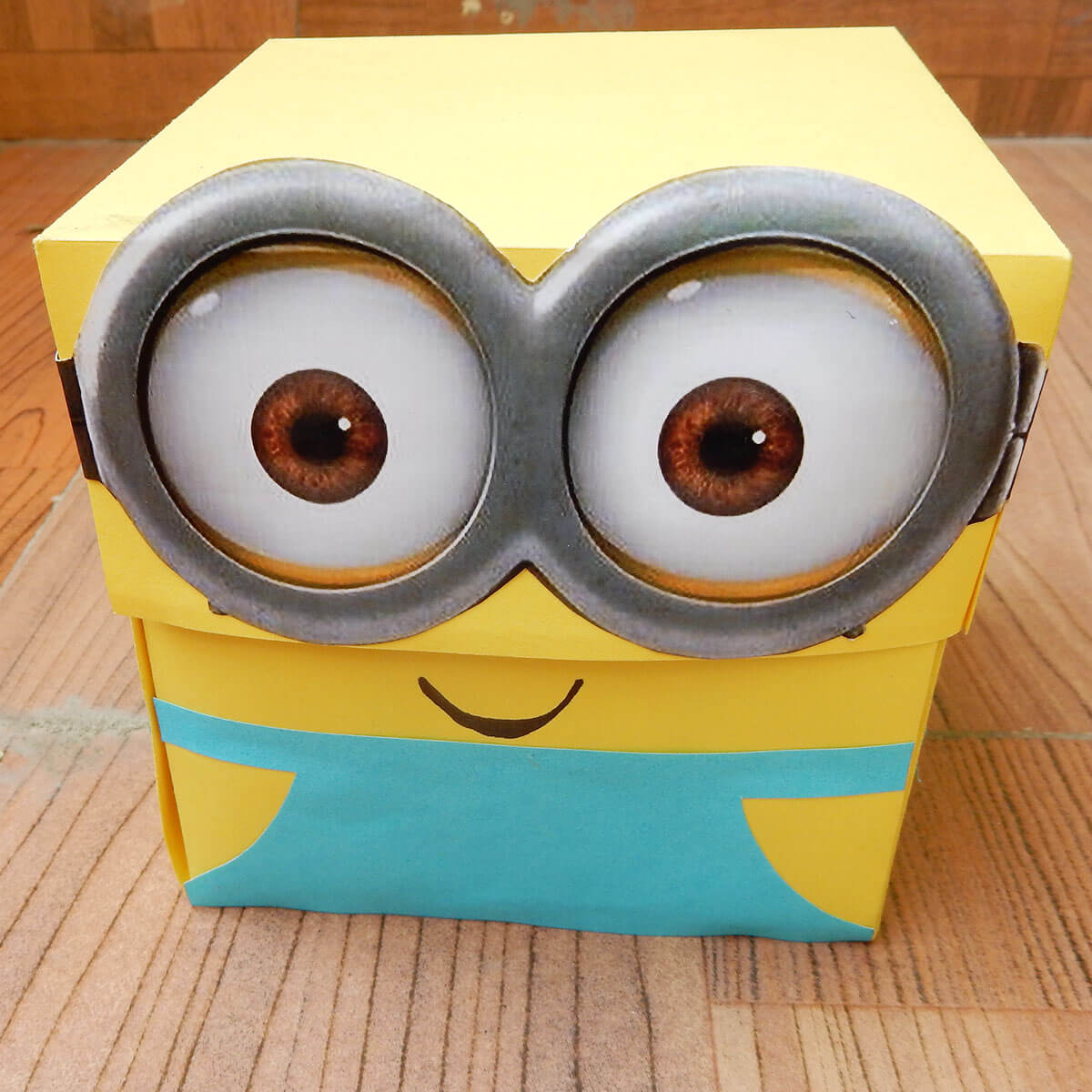 Cutest Minion Surprise Box