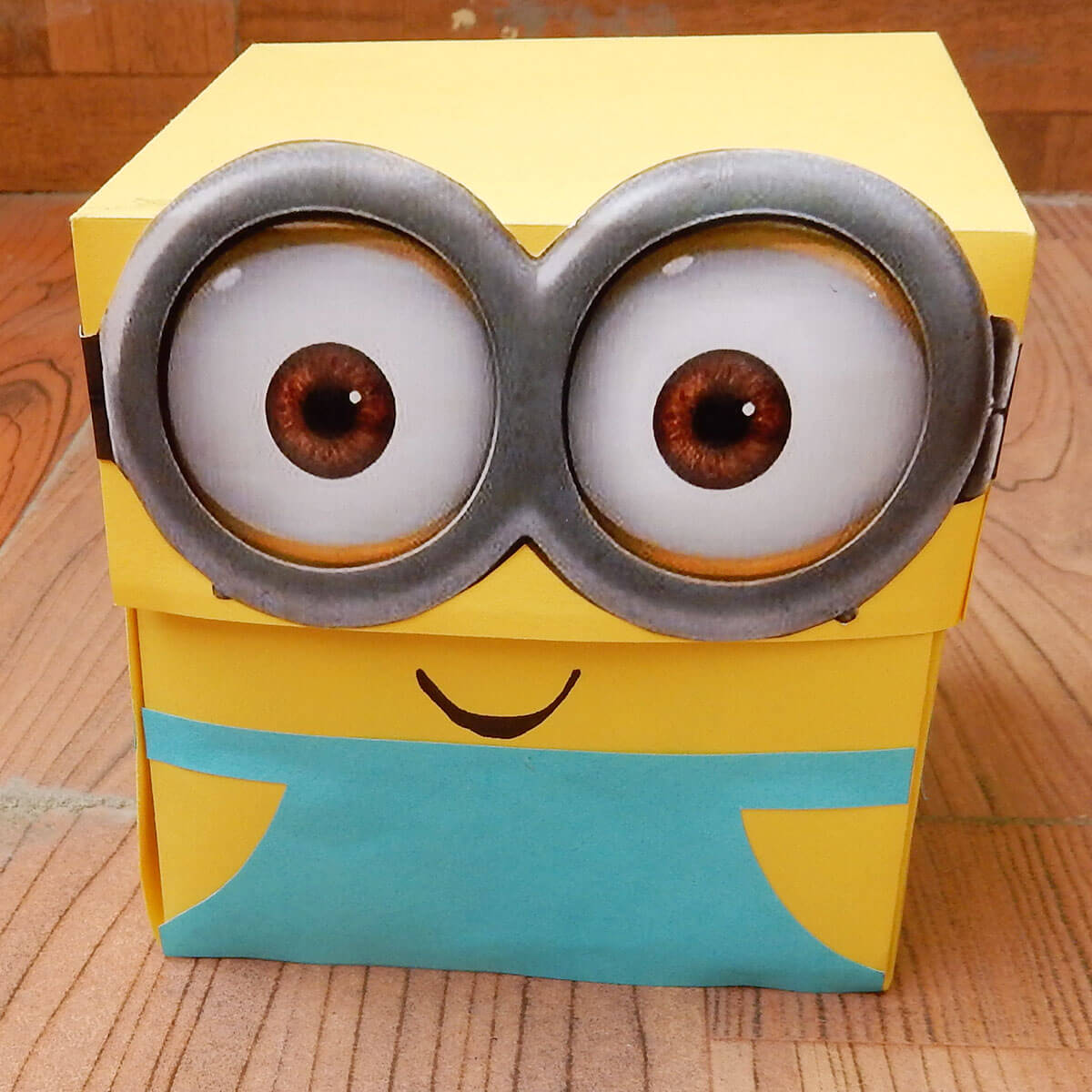 Cutest Minion Surprise Box