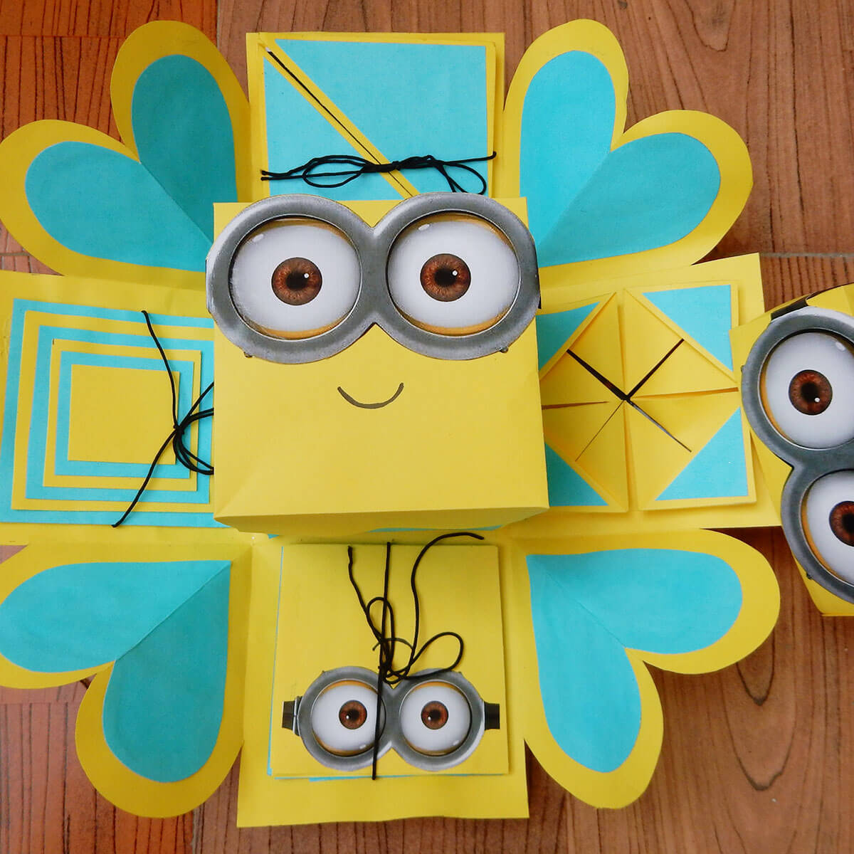 Cutest Minion Surprise Box