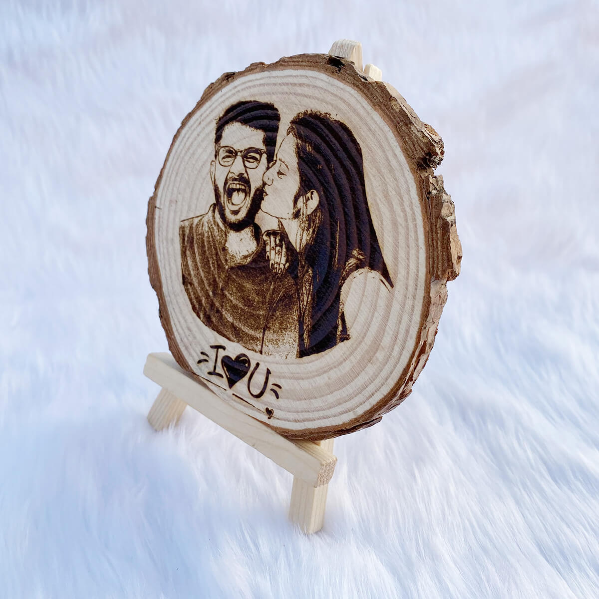 Natural Wooden Slice Photo Frame (5 To 8 Inches)